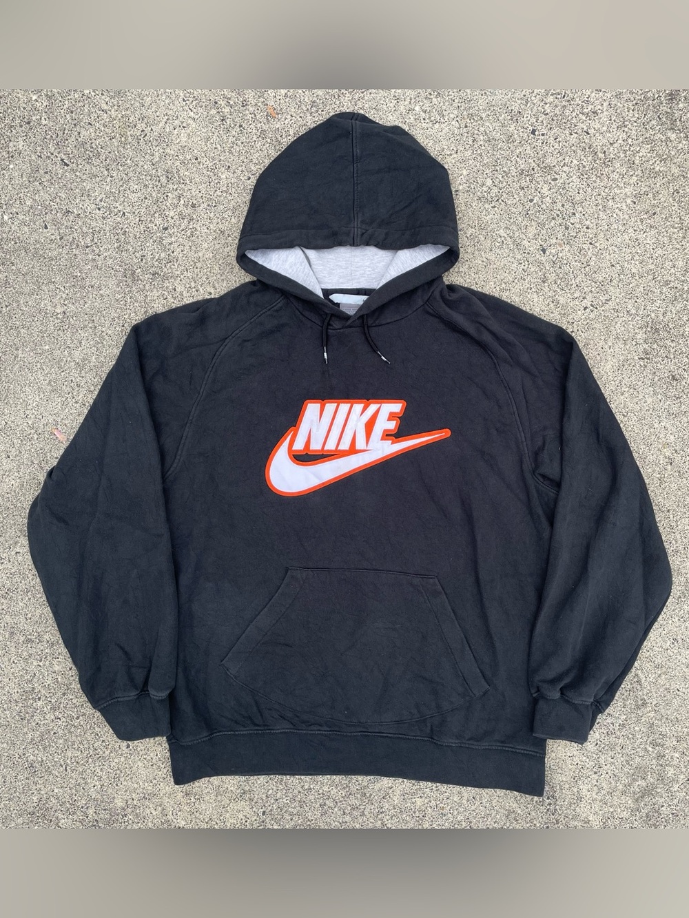 2000s Nike logo hoodie size large
